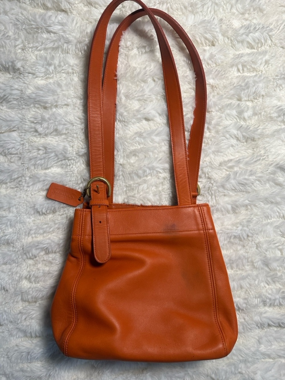Coach Soho Buckle Tote Bag, Orang model #4157 - Picture 2 of 7